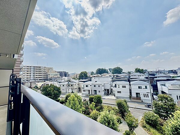 apartment 埼玉県志木市柏町１丁目6-35
地図を見る
