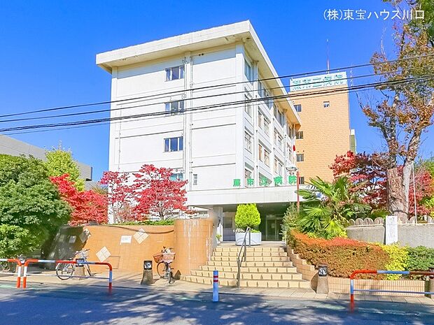 蕨市立病院 1290m