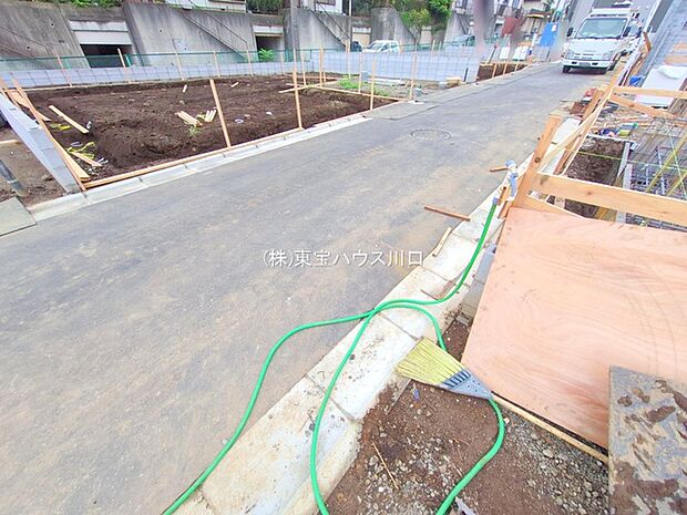 前面道路含む現地