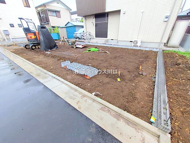 前面道路含む現地