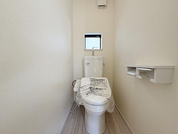 快適な環境であり、衛生的な設計と機能性が求める設計で清潔さと便利さを備え、心地よい時間を提供します。リラックスできる贅沢なひと時でございます。