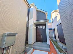 東京都足立区六木２丁目