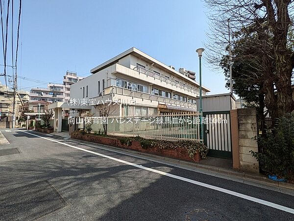 向山保育園 500m