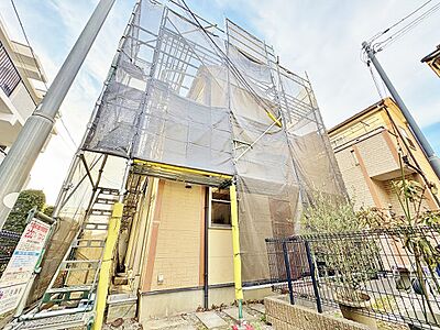外観：JR武蔵野線・埼京線「武蔵浦和駅」バス18分＆「松本南」停歩3分(2025年12月下旬撮影)