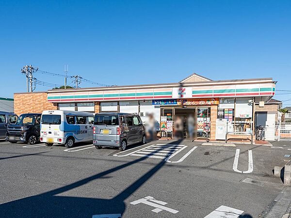セブンイレブンさいたま本郷町店　620ｍ