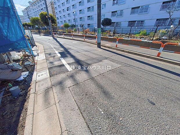 前面道路含む現地