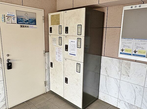 留守でも荷物が受け取れるため、再配達依頼する必要がないので再配達を待つ必要がなく時間を有効に使えます。