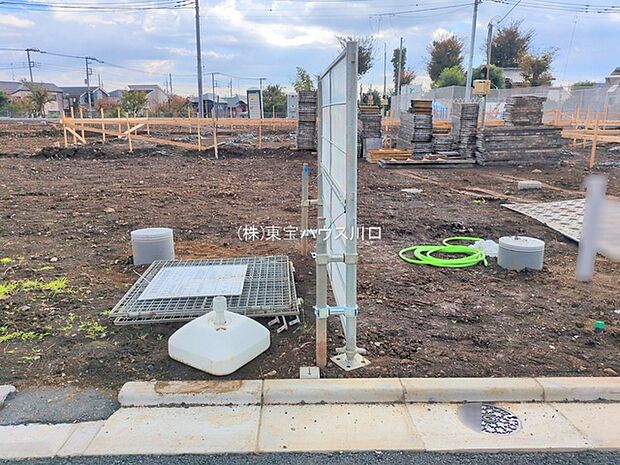 前面道路含む現地