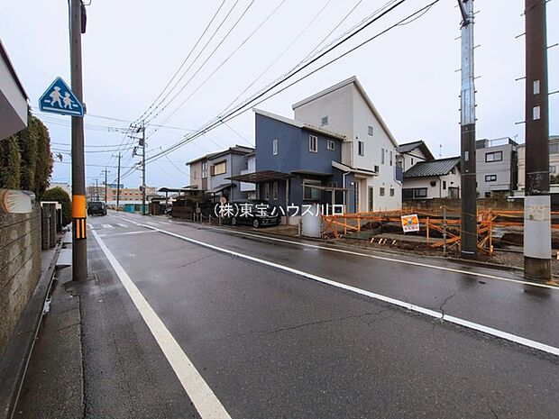 前面道路含む現地