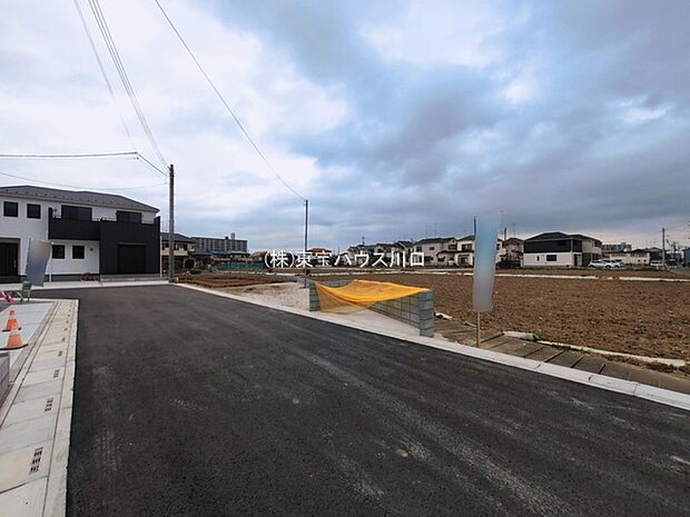 前面道路含む現地
