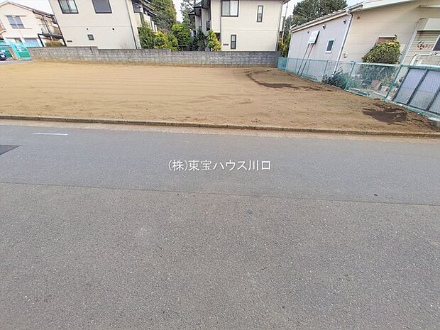 前面道路含む現地