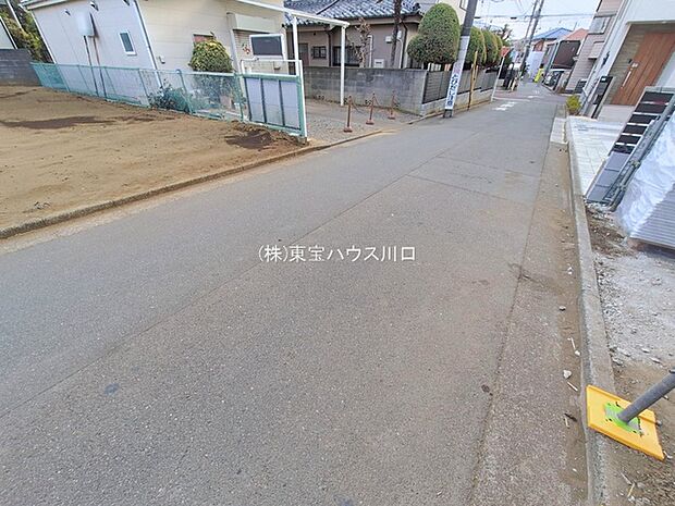前面道路含む現地