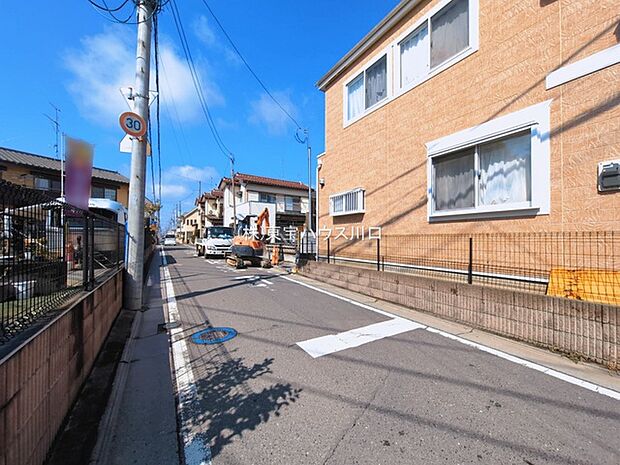 前面道路含む現地