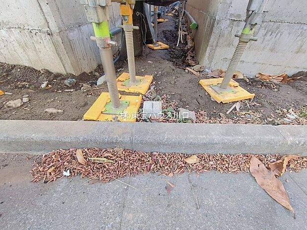 前面道路含む現地