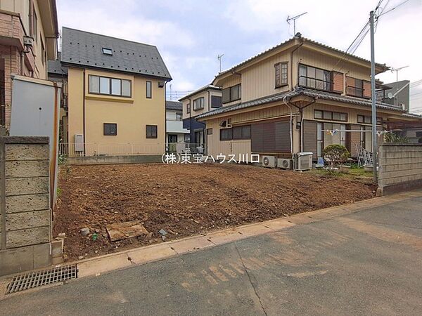 建築条件なし売地につきお好きなハウスメーカー、間取り＆プランで建築できます。