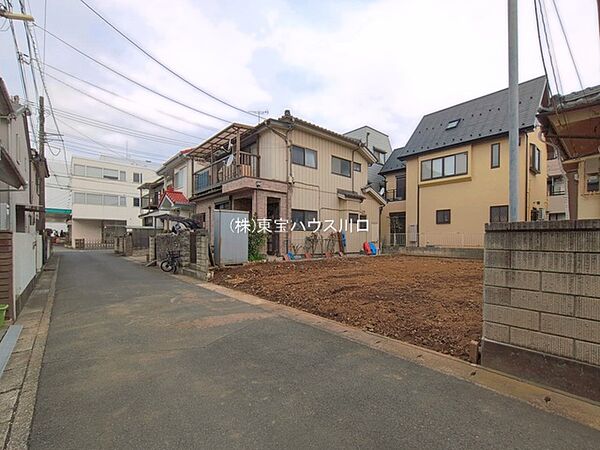 前面道路＆現地