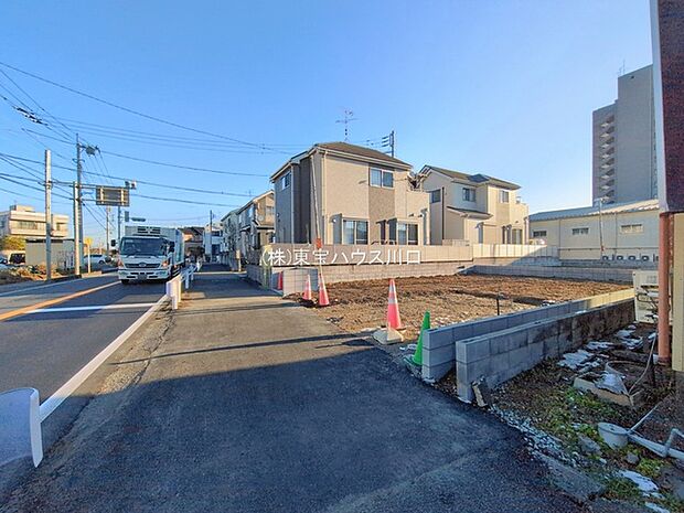 前面道路含む現地