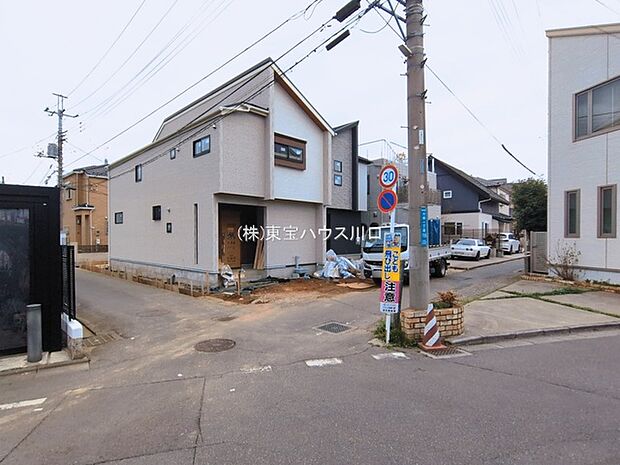 前面道路含む現地