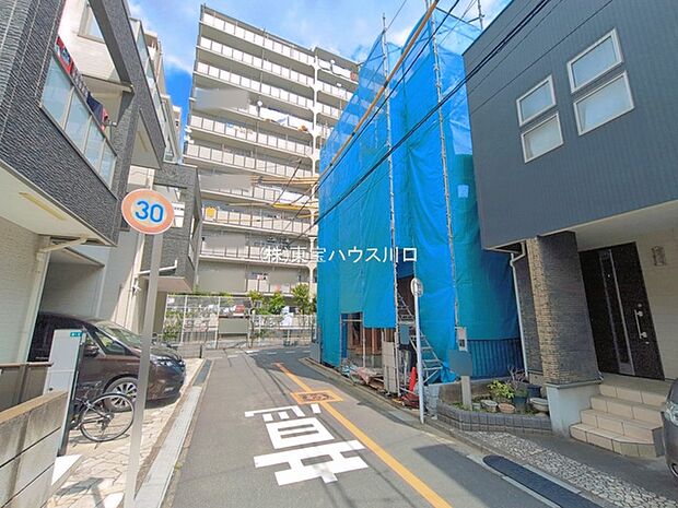 前面道路含む現地