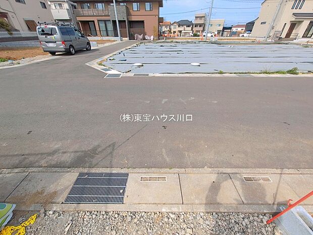 前面道路含む現地