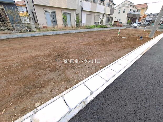 前面道路含む現地
