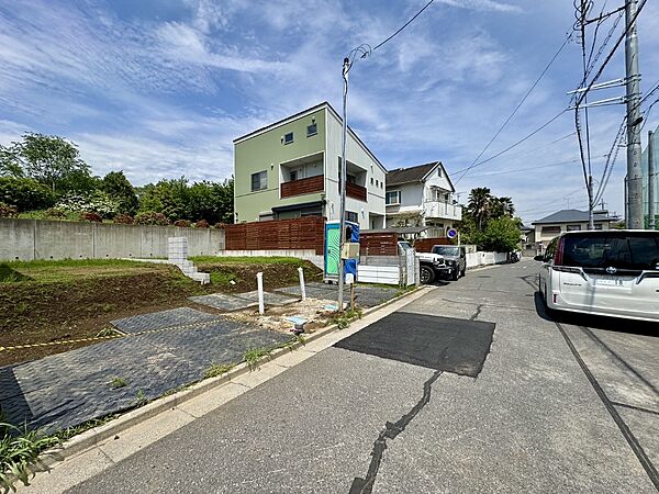 建築条件なし売地につきお好きなハウスメーカー、間取り＆プランで建築できます