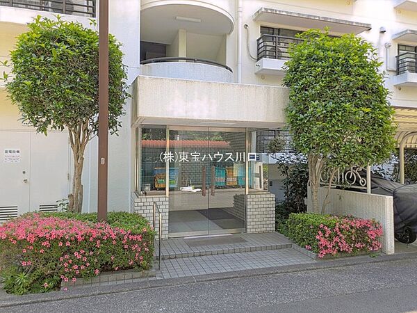 エントランス（外）