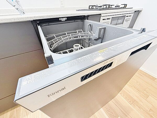 忙しい時に重宝です。特に油汚れのひどいフライパンなどきれいになります