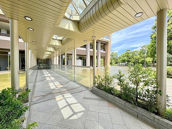 エントランスを拡大表示