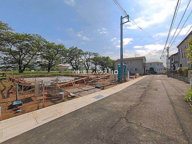 前面道路含む現地