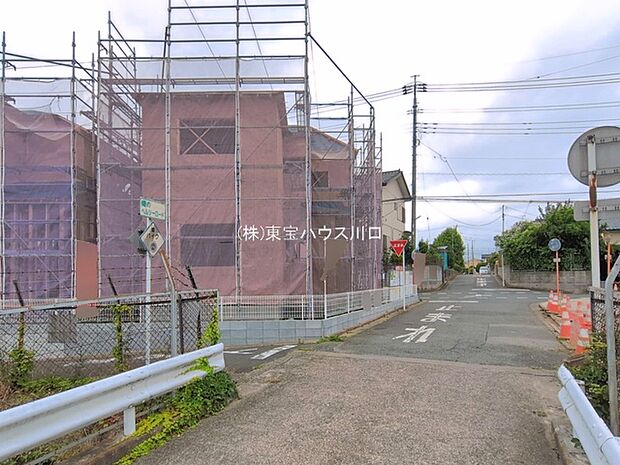 前面道路含む現地
