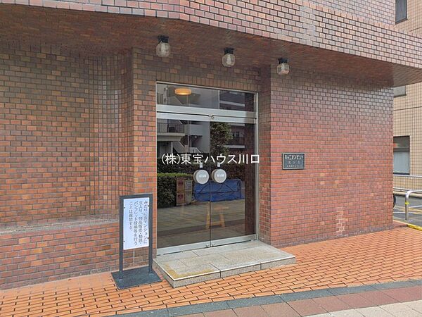 エントランス（外）