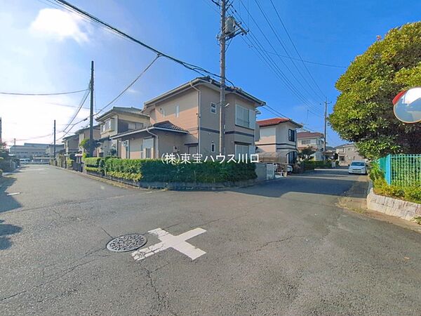 前面道路含む現地