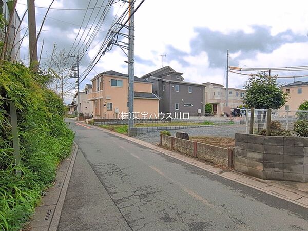 前面道路含む現地