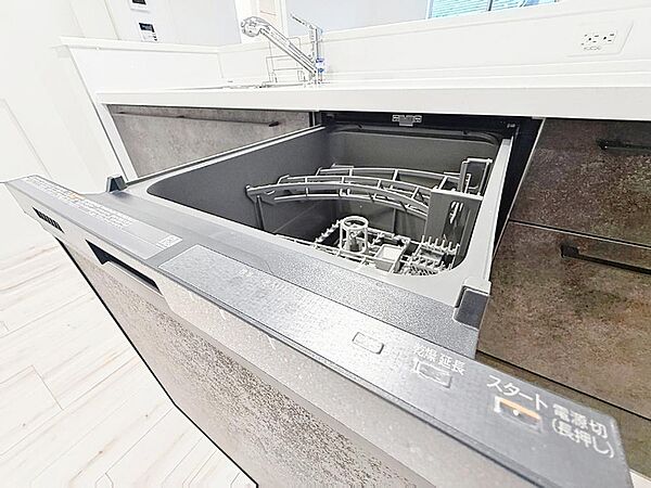 家事の時短に役立つ食洗機。省スペースのビルトインタイプ