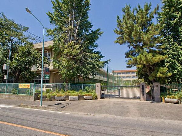 さいたま市立大砂土中学校まで約1477m