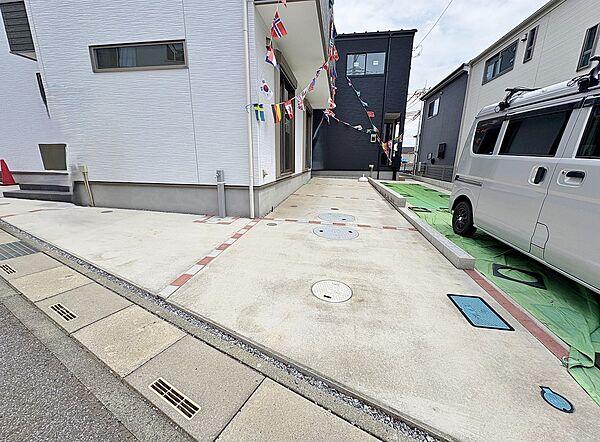 駐車2台可（車種による）