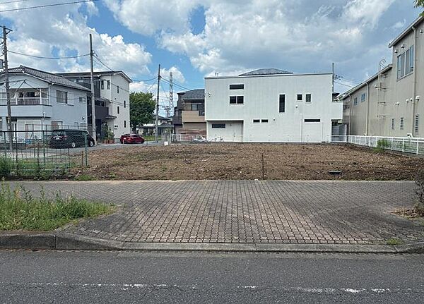 ～完成宅地で～造成工事、上下水道取出し工事までしてからのお引渡しでございます。