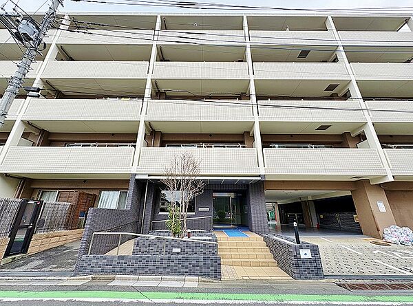 ペット飼育可(細則有)。令和8年7月下旬新規リフォーム完成。
