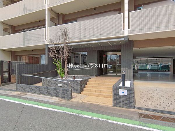 エントランス（外）
