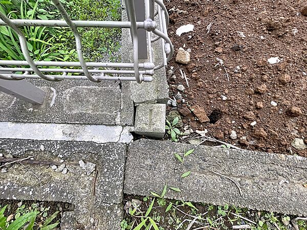 隣地との境界ポイント