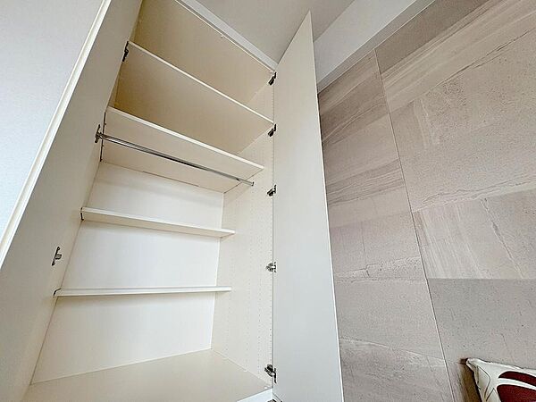 ～Storage～収納があると、お部屋の中をすっきりと維持できますね。