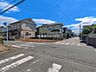 外観：前面道路含む現地