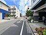 外観：※CGにて編集しております。広く整備された前面道路になります。
