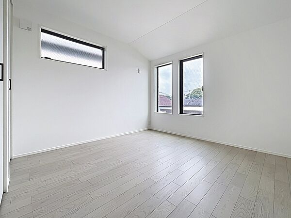初めての一人部屋にぴったりの、心安らぐプライベート空間。