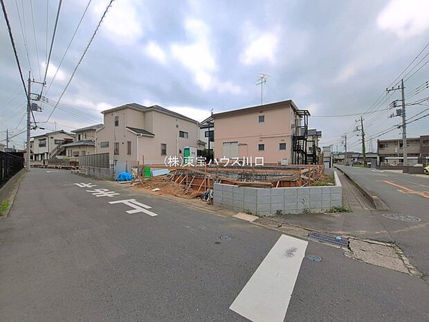 前面道路含む現地