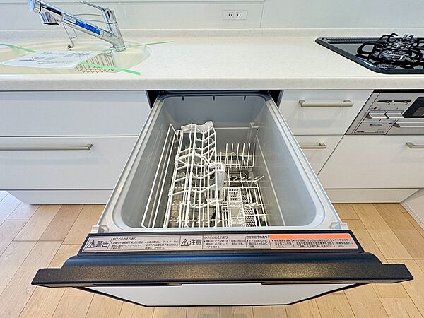 忙しい時に重宝です。特に油汚れのひどいフライパンなどきれいになります