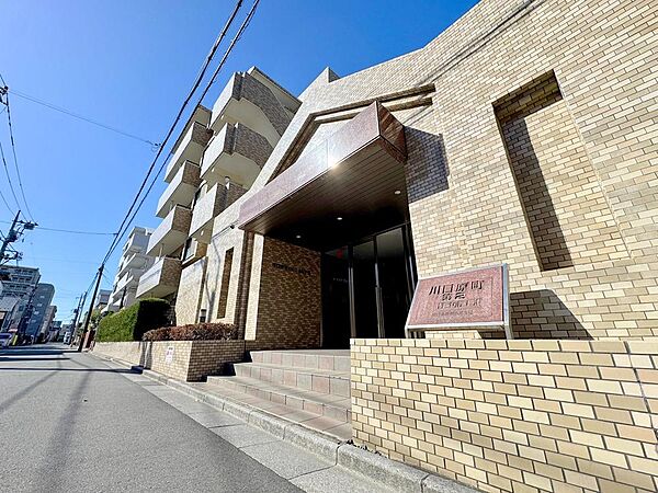 住まう人たちに与えられるゆとりある生活と受け継がれる資産。素晴らしい立地から生み出される時の隙間はご家族で過ごすための新しくかけがえのない時間