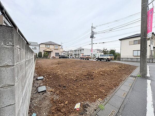 ただ「住まう」だけではございません。気持ち良く住んで欲しい気持ちをこめて…。お住まいの事、住まう街の事、お金の事、何でもご相談下さいませ。