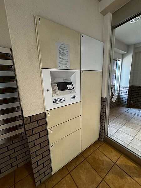 宅配ボックス